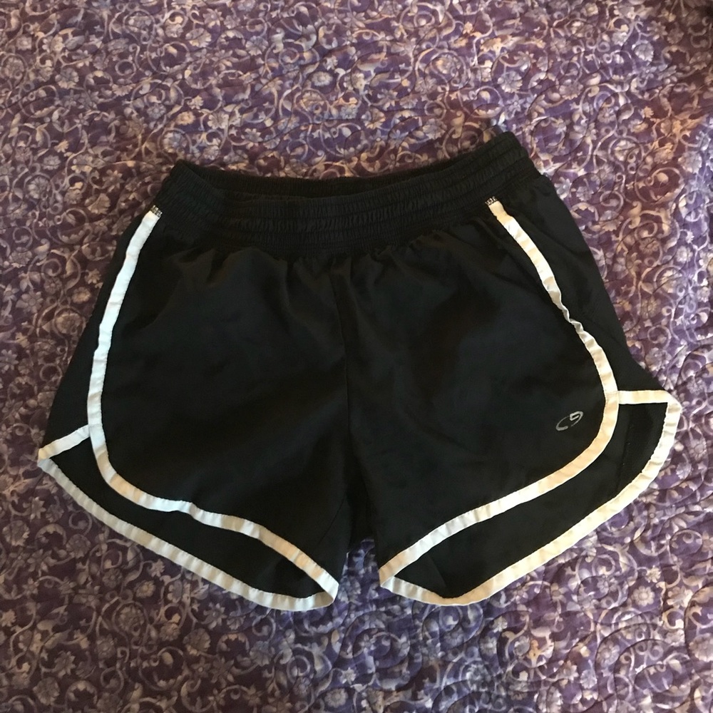 Running shorts